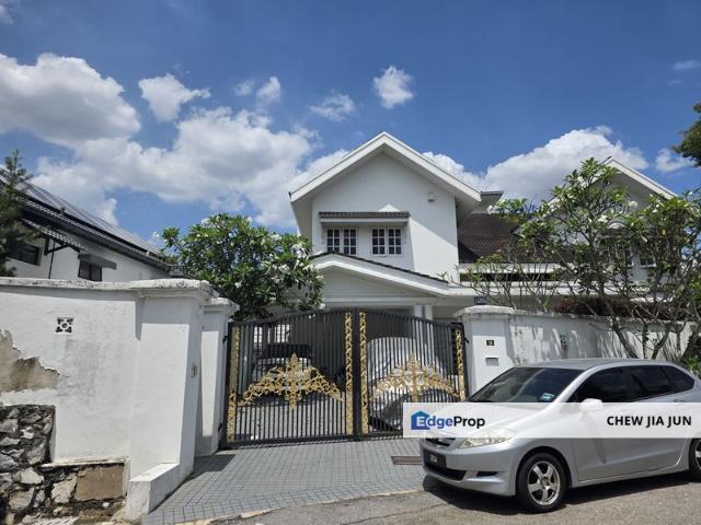 House for sale in Country Heights Damansara, Kuala Lumpur