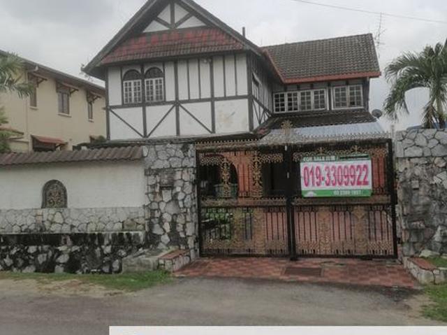 House for sale in Country Heights Damansara, Kuala Lumpur