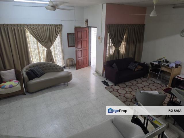 House for sale in Country Heights Damansara, Kuala Lumpur