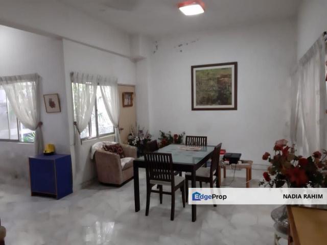 House for sale in Country Heights Damansara, Kuala Lumpur