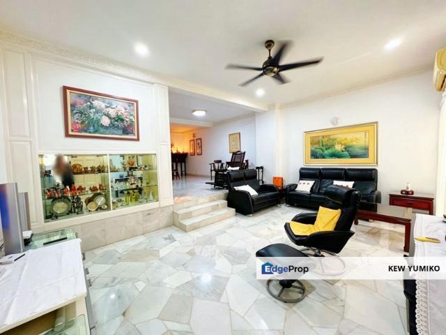 House for sale in Country Heights Damansara, Kuala Lumpur