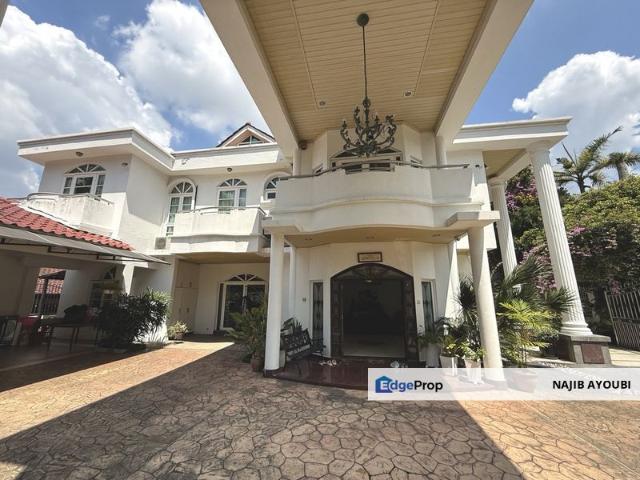 House for sale in Country Heights Damansara, Kuala Lumpur