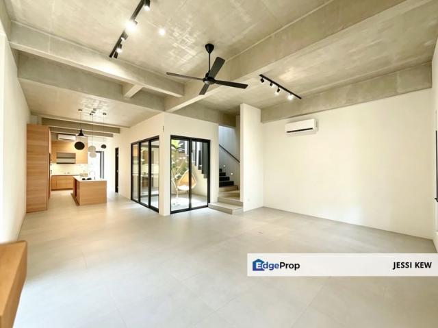 House for sale in Country Heights Damansara, Kuala Lumpur