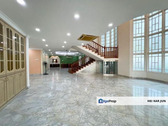 House for sale in Country Heights Damansara, Kuala Lumpur