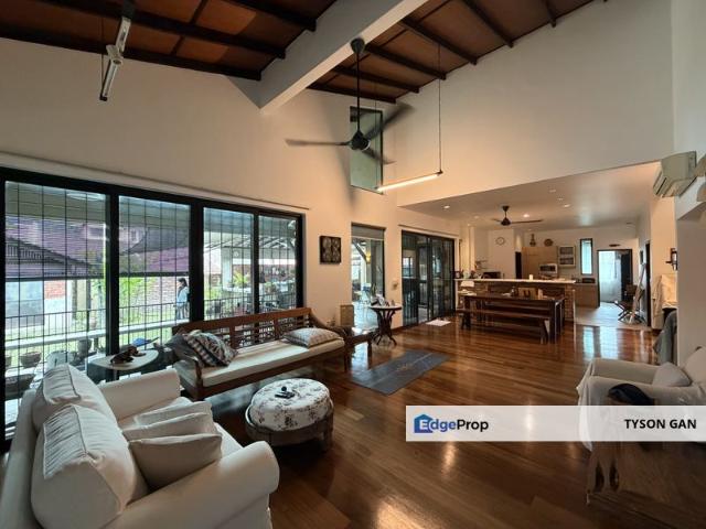 House for sale in Country Heights Damansara, Kuala Lumpur