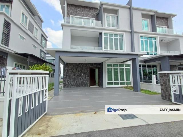 House for sale in Country Heights Damansara, Kuala Lumpur