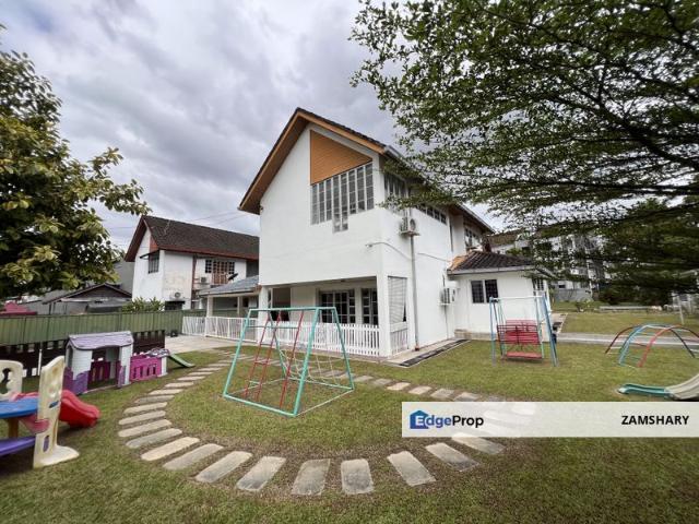 House for sale in Country Heights Damansara, Kuala Lumpur