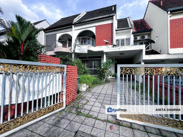 House for sale in Country Heights Damansara, Kuala Lumpur