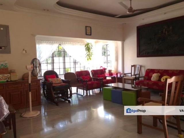 House for sale in Country Heights Damansara, Kuala Lumpur