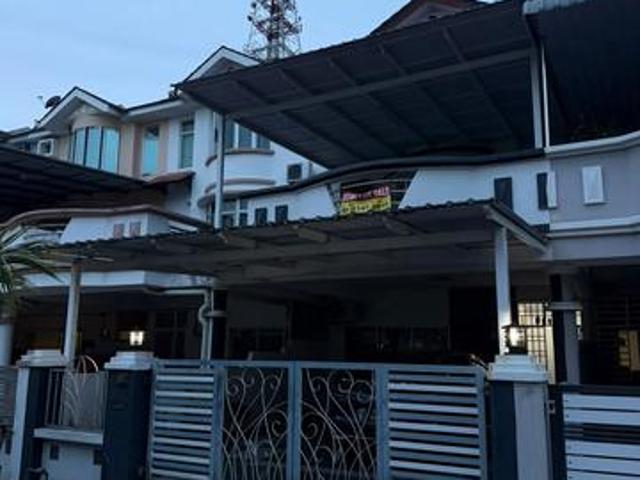 Terraced House for sale in Mukim 16, Tena