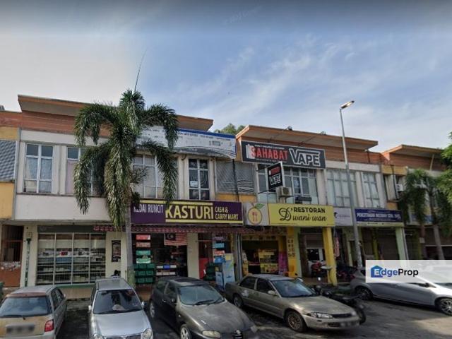 Shop for sale in Kajang, Langat