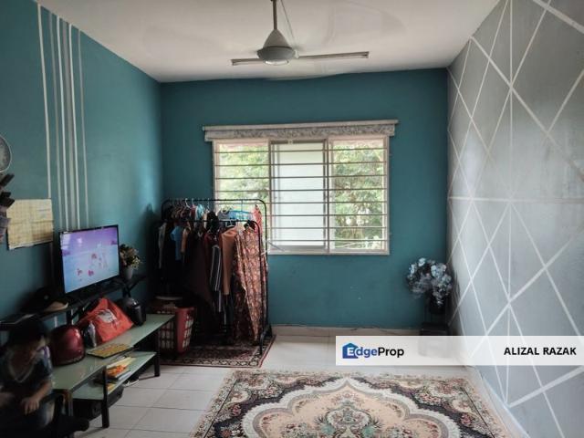 Flat for sale in Selayang, Selangor