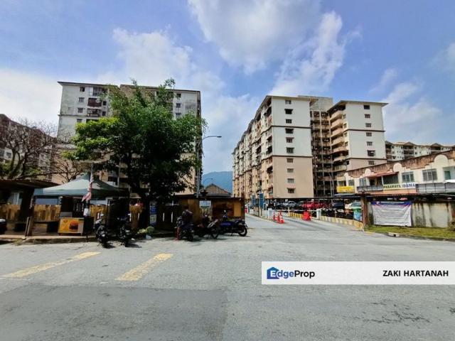 Flat for sale in Selayang, Selangor