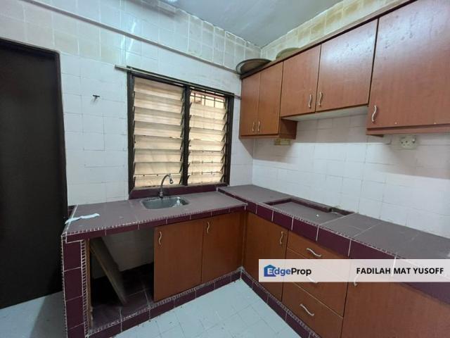 Flat for sale in Selayang, Selangor