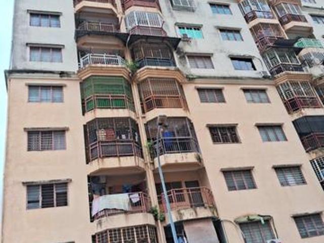 Flat for sale in Selayang, Selangor