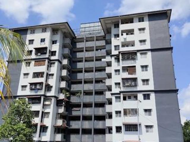 Flat for sale in Selayang, Selangor