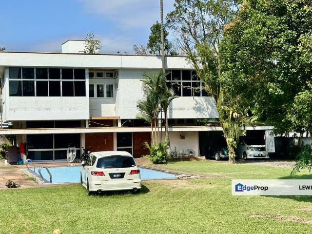 House for sale in Country Heights Damansara, Kuala Lumpur