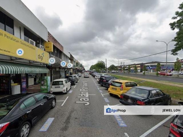 Shop for rent in Bukit Ledang, Johor