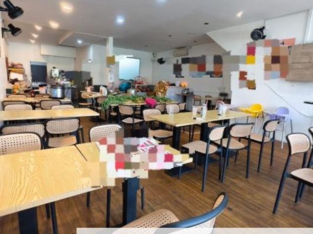 Shop for rent in Bukit Ledang, Johor