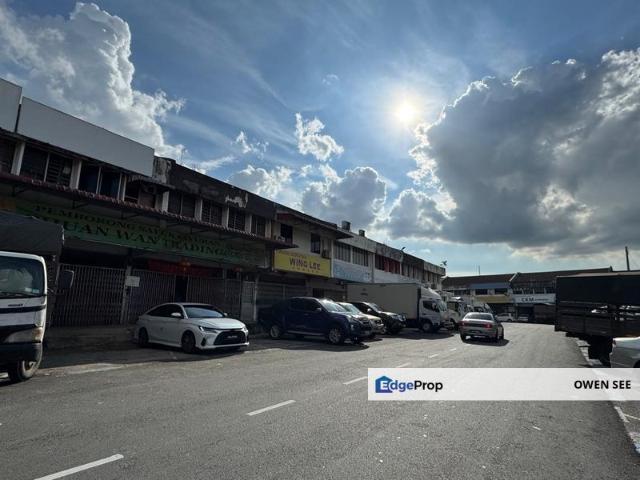 Shop for sale in Bukit Ledang, Johor