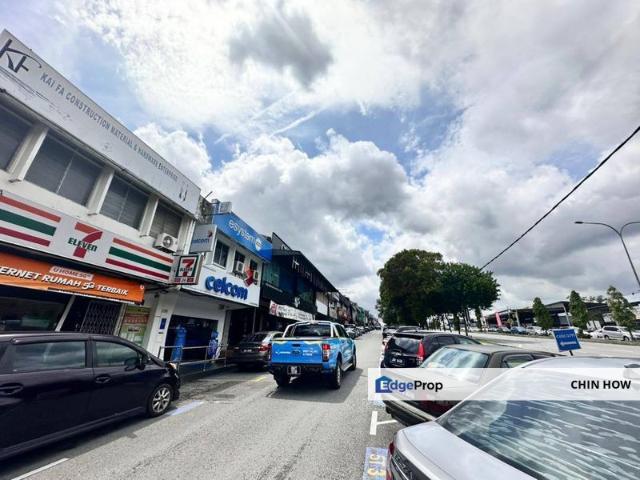 Shop for rent in Bukit Ledang, Johor