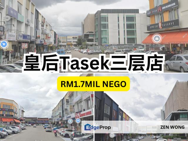 Shop for sale in Bukit Ledang, Johor