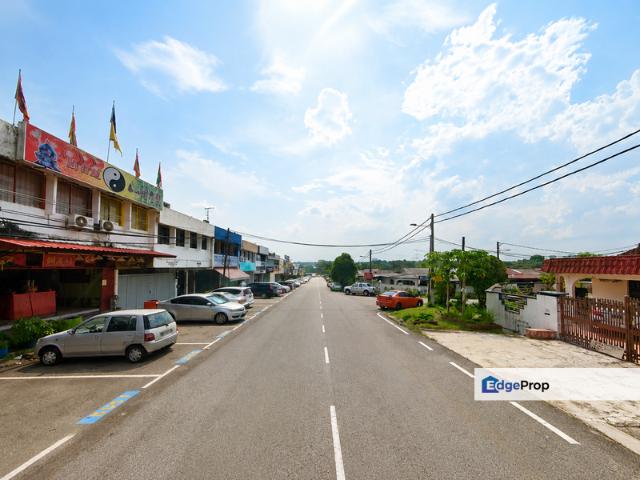 Shop for rent in Bukit Ledang, Johor