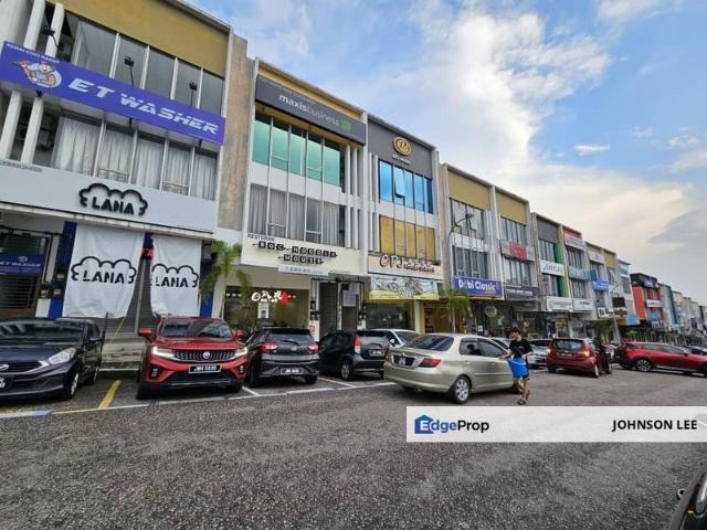 Shop for rent in Bukit Ledang, Johor