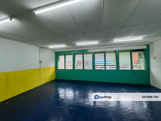 Shop for rent in Bukit Ledang, Johor