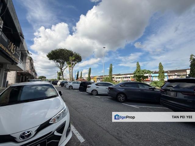 Shop for rent in Bukit Ledang, Johor