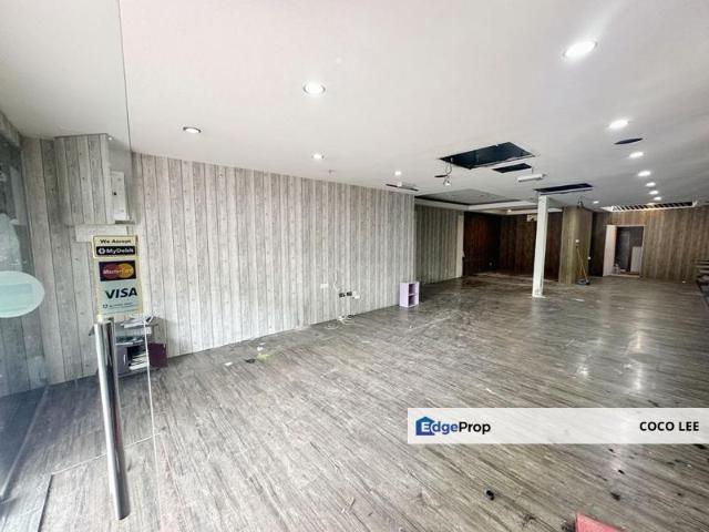 Shop for rent in Bukit Ledang, Johor