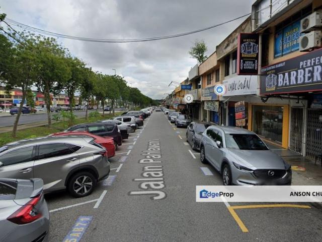 Shop for rent in Bukit Ledang, Johor