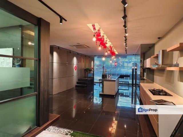 Shop for rent in Bukit Ledang, Johor