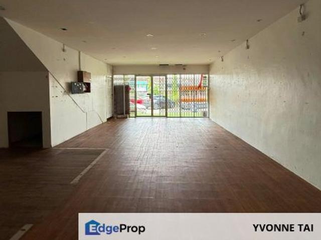 Shop for rent in Bukit Ledang, Johor