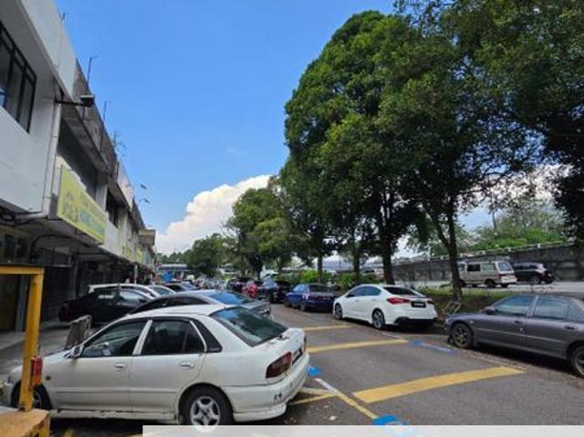 Shop for rent in Bukit Ledang, Johor