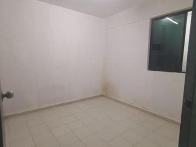 Flat for sale in Bukit Ledang, Johor