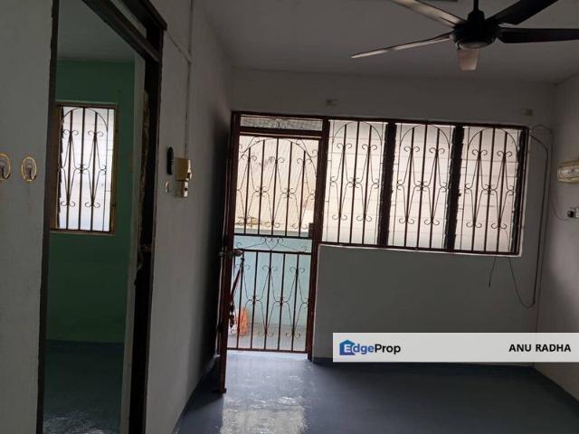 Flat for rent in Bukit Ledang, Johor