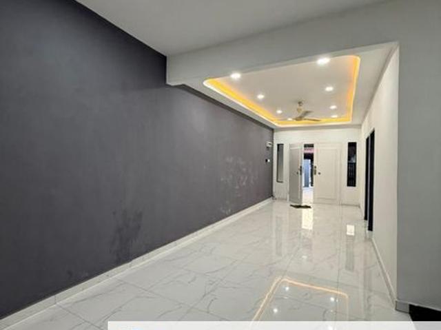 House for sale in Taman Universiti, Iskandar Puteri