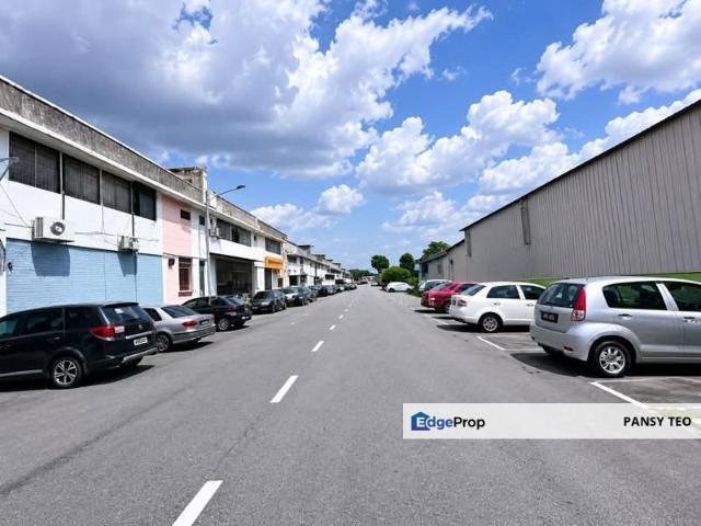 Warehouse for sale in Bukit Ledang, Johor