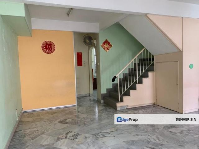 House for sale in Petaling, Subang Jaya