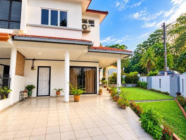 Terraced House for sale in Seri Kembangan, Majlis Bandaraya Subang Jaya