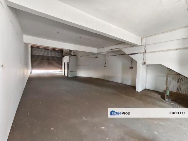 Warehouse for rent in Bukit Ledang, Johor