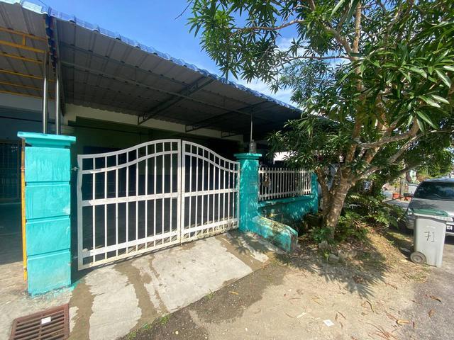 Terraced House for sale in Batu Pahat, Johor