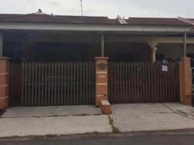 Terraced House for sale in Batu Pahat, Johor