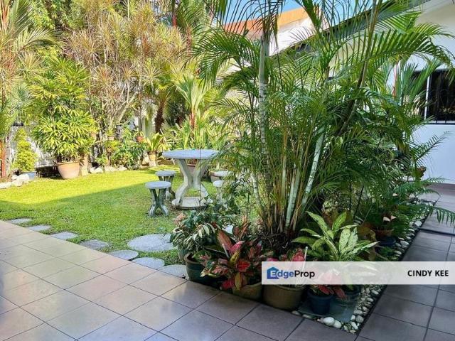 House for sale in Petaling Jaya, Petaling