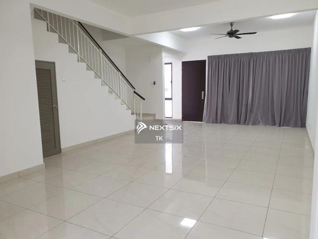 Shop for sale in Johor