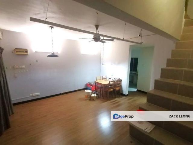 House for sale in Petaling, Subang Jaya
