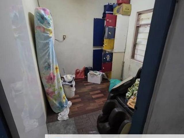House for sale in Pekan Nanas, Johor