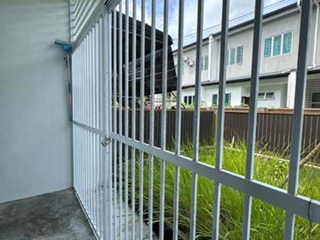 Terraced House for sale in Kuching