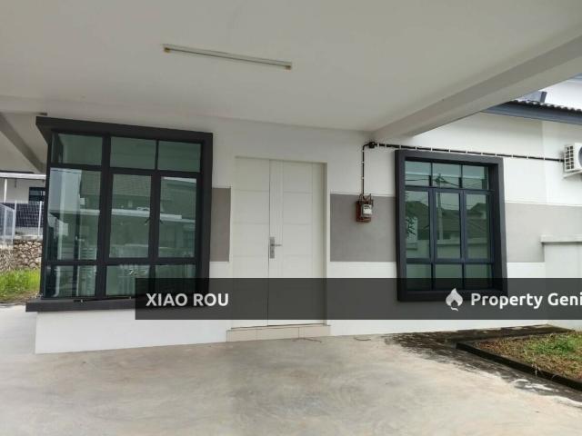 Residential House for sale in Malaka